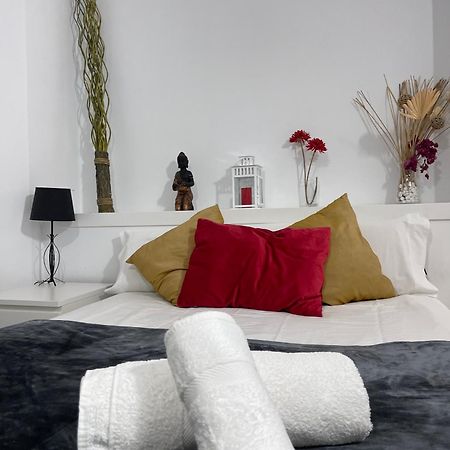 Resitur Luxury Suit 6 Севілья Екстер'єр фото